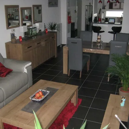 Beau T3 Avec Terrasse Plein Sud