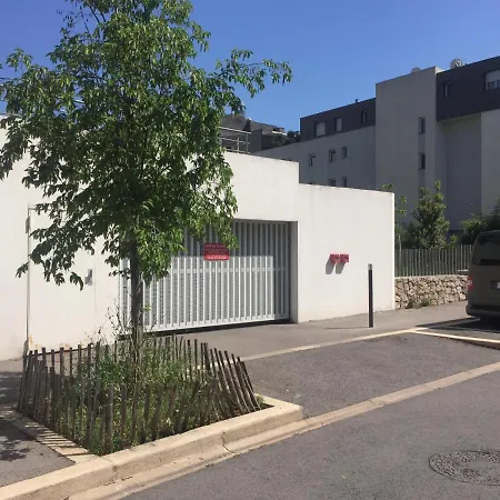 Beau T3 Avec Terrasse Plein Sud 公寓 *